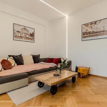 Luxury Penthouse - 2 Bedroom Jacuzzi Near Grand At Universitate *