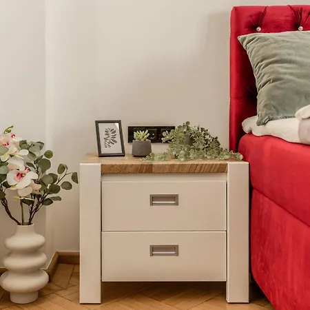 Appartement Luxury Penthouse - 2 Bedroom Jacuzzi Near Grand At Universitate *