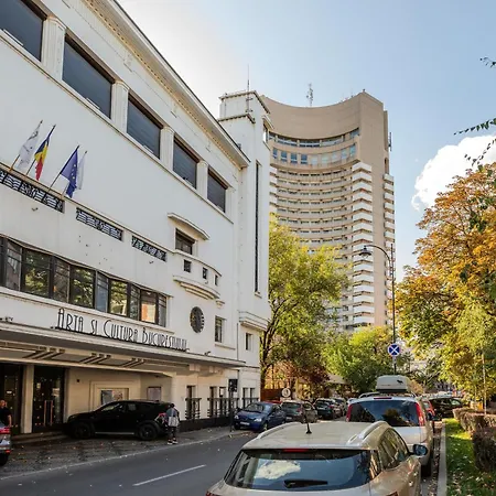 Luxury Penthouse - 2 Bedroom Jacuzzi Near Grand At Universitate * بوخارست