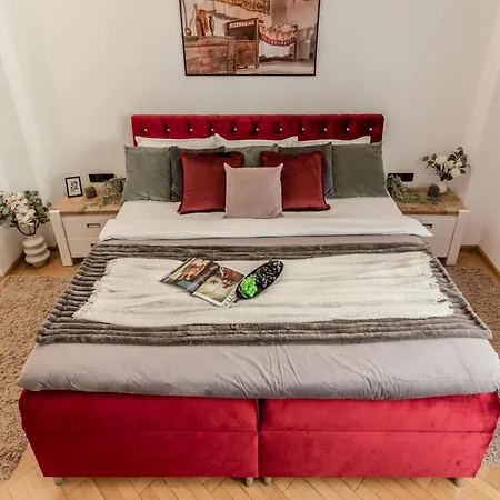 Appartement Luxury Penthouse - 2 Bedroom Jacuzzi Near Grand At Universitate *