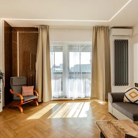 Apartament Luxury Penthouse - 2 Bedroom Jacuzzi Near Grand At Universitate Bukareszt